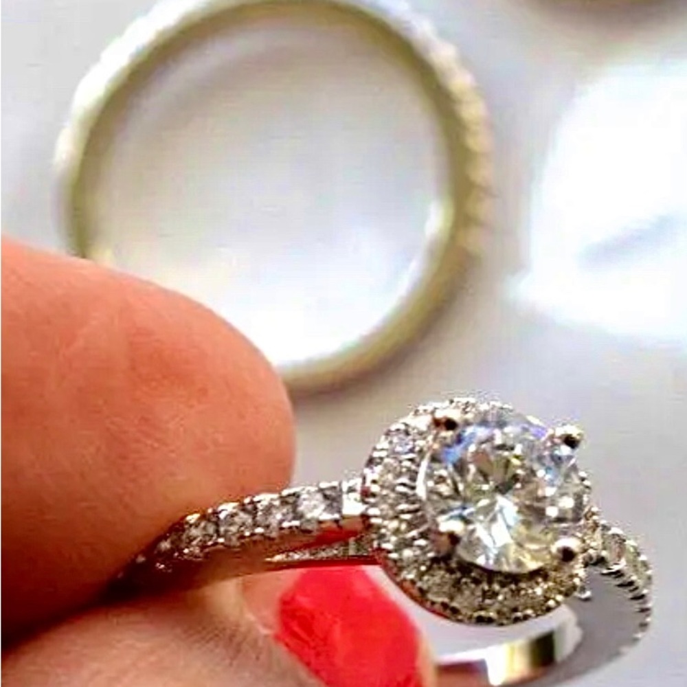 NEW Wedding Engagement Ring Set Round Cut Hiquality CZ, 18K White Gold plated, 6